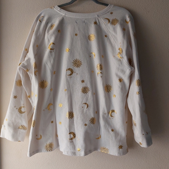 JOCI & I WHITE SWEATSHIRT WITH GOLD CELESTIAL MOON STARS DETAIL - Picture 4 of 10